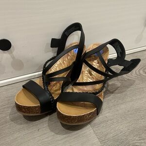 Blowfish black wedge strapped sandals size 7.5